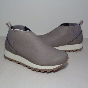 Merrell Size 7.5 M ALPINE CHELSEA Falcon Boots New Women's Shoes